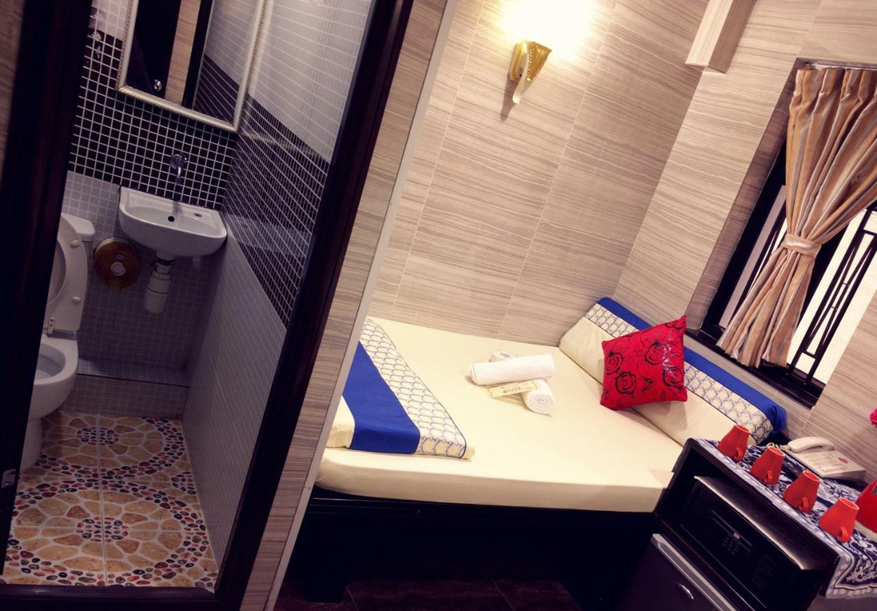 Dhillon Hotel -Paris Guest House Reception 10Th Floor Block E Hong Kong Extérieur photo